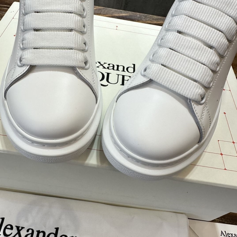 Alexander Mcqueen Casual Shoes